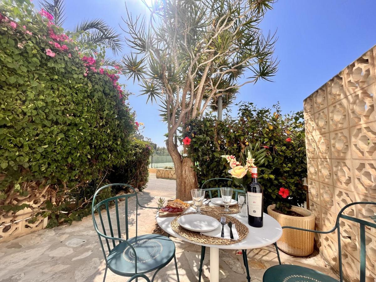 Luxe Beach Three By Gloove Apartment Villajoyosa Bagian luar foto