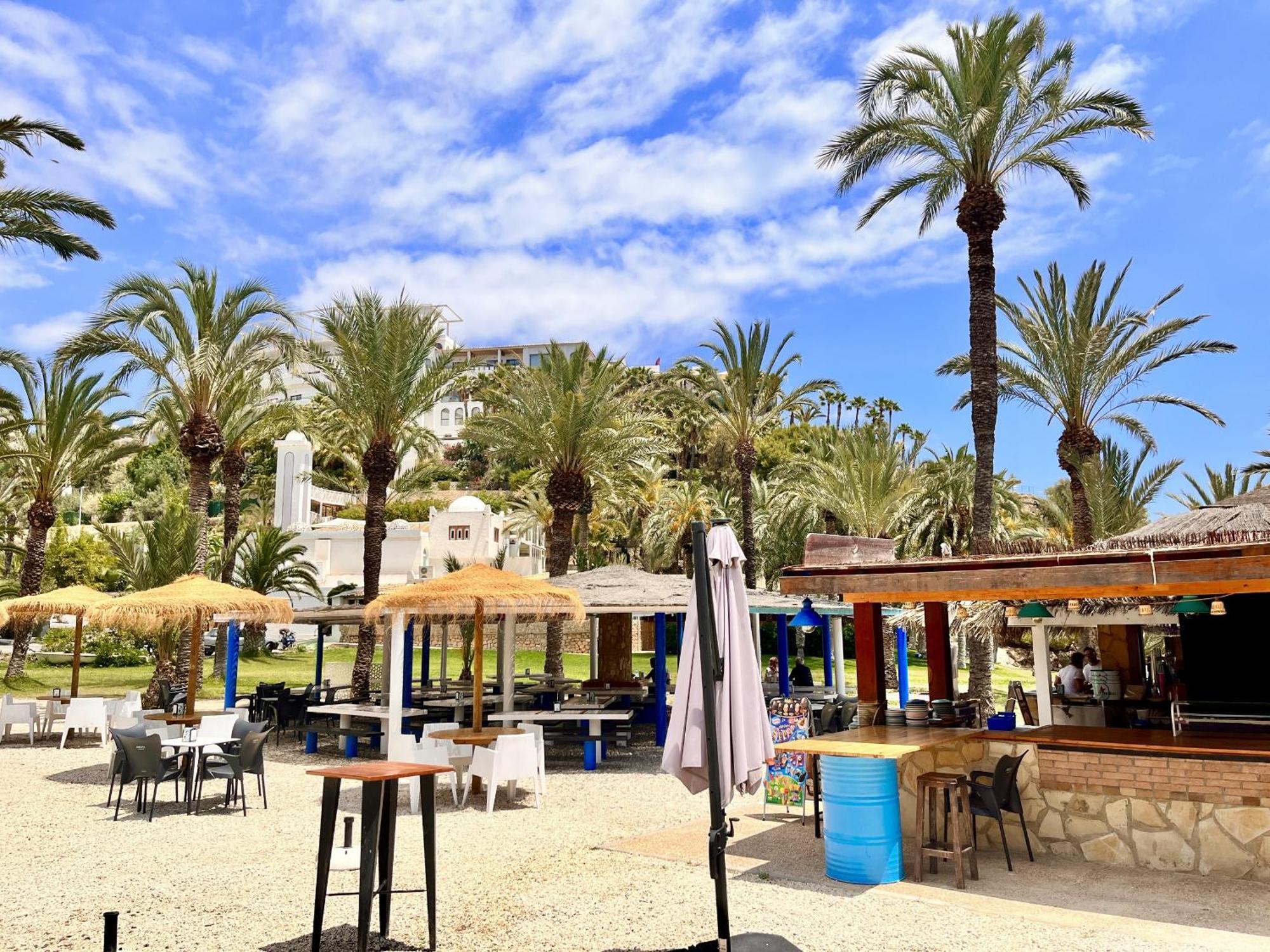 Luxe Beach Three By Gloove Apartment Villajoyosa Bagian luar foto